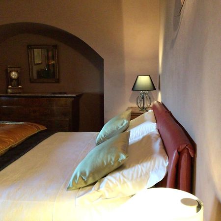 Villa Moglietta Host In Langhe Albaretto della Torre Esterno foto