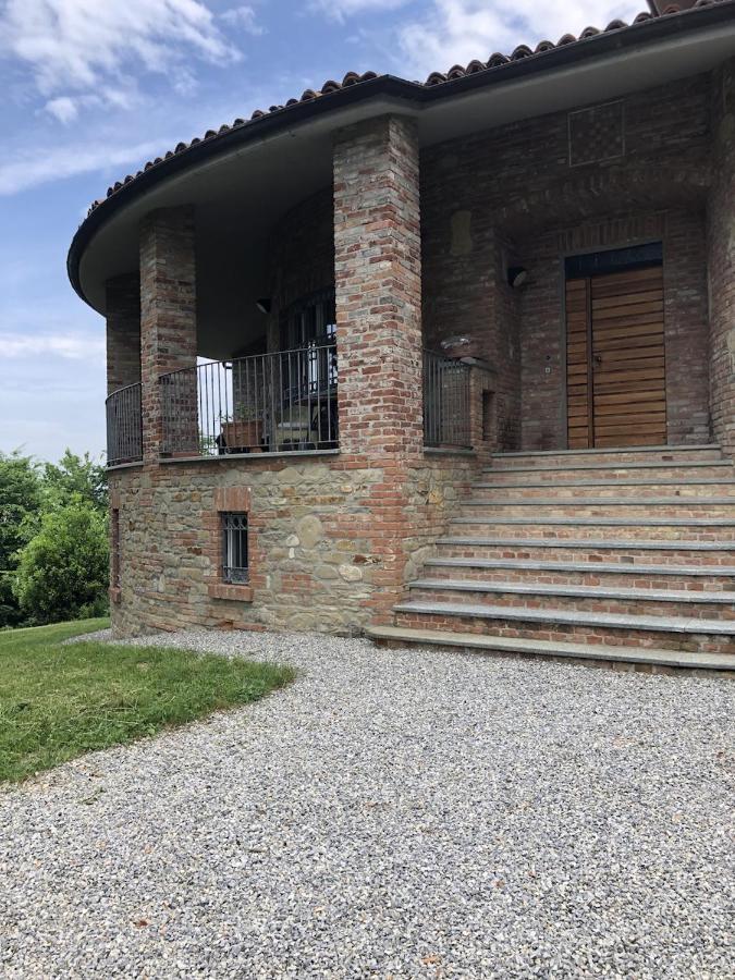 Villa Moglietta Host In Langhe Albaretto della Torre Esterno foto