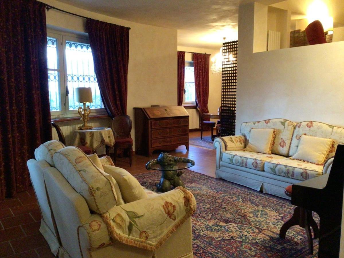 Villa Moglietta Host In Langhe Albaretto della Torre Esterno foto